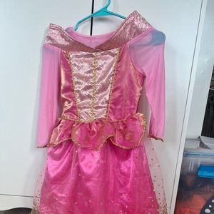 Aurora, princess dress